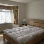 Rent 5 bedroom house in Greenford