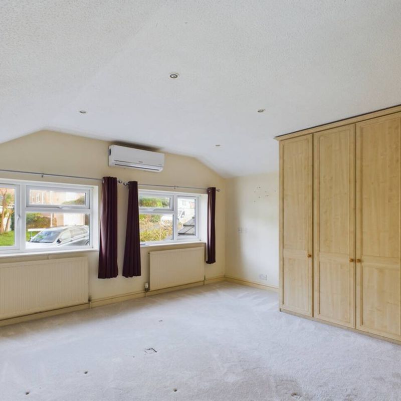 4 Bedroom Detached House to Rent in Meadow Park, Marldon