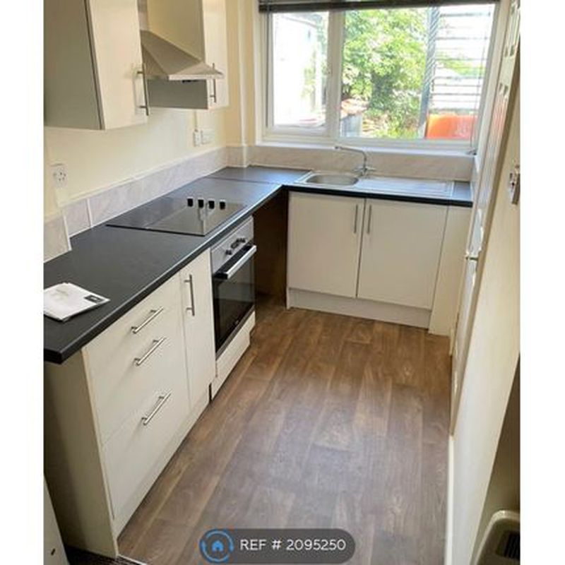Flat to rent in Outram Street, Sutton-In-Ashfield NG17 Sutton in Ashfield