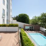 Rent 5 bedroom apartment of 636 m² in Lisboa