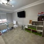Rent 4 bedroom apartment in Alicante