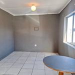 Rent 1 bedroom apartment of 647 m² in Breede Valley