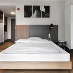 Rent 1 bedroom apartment of 32 m² in Frankfurt am Main