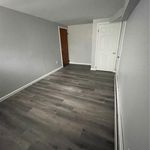 Rent 2 bedroom apartment of 700 m² in Washington