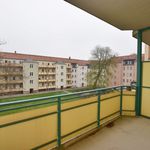 Rent 3 bedroom apartment of 65 m² in Chemnitz