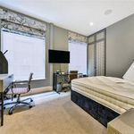 Rent 2 bedroom flat of 168 m² in London