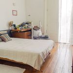 Rent 7 bedroom house of 250 m² in Porto