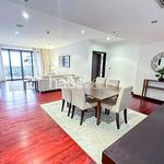 Rent 2 bedroom apartment of 164 m² in Dubai