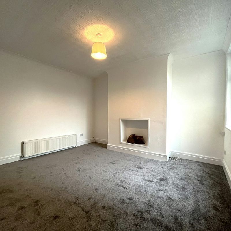 Terraced House to rent on Tonge Moor Road Tonge Moor,  Bolton,  BL2, United kingdom Mill Hill