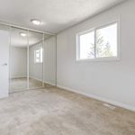Appartement de 968 m² avec 2 chambre(s) en location à Edmonton