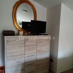 Affitto 2 camera appartamento di 57 m² in Modena