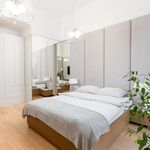 Rent 3 bedroom apartment of 140 m² in Kraków
