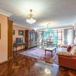 Rent 4 bedroom apartment of 131 m² in Oviedo