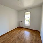Rent 4 bedroom apartment of 81 m² in Voiron