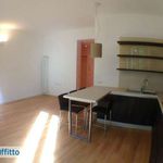 Affitto 3 camera appartamento di 95 m² in Milano