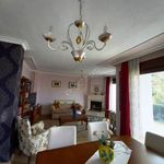  İzmir konumunda 6 yatak odalı 200 m² daire