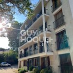 Rent 2 bedroom apartment of 50 m² in Chaville