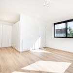 Rent 4 bedroom house of 216 m² in   Waterloo