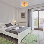 Rent 4 bedroom apartment of 115 m² in Krakow