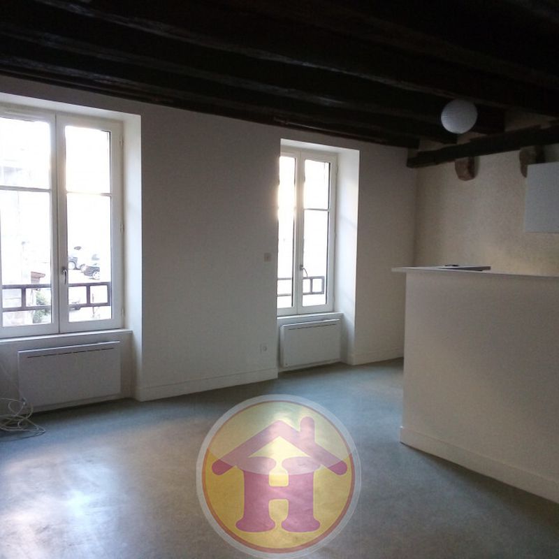 En location Appartement 1 pièce 32 m Saint-Junien