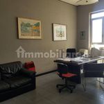 Rent 5 bedroom apartment of 100 m² in Messina