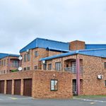 Rent 1 bedroom house of 14 m² in uMhlathuze