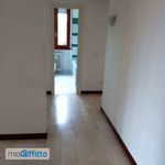 Affitto 2 camera casa di 75 m² in Milano