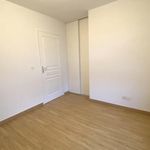 Rent 3 bedroom apartment of 70 m² in Échirolles