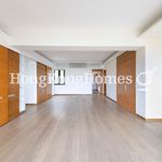 Rent 3 bedroom apartment of 147 m² in Repulse Bay