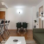 Rent 2 bedroom apartment of 63 m² in Paris