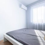 Wynajmij 3 sypialnię apartament z 50 m² w Kraków