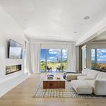 Rent 4 bedroom apartment of 353 m² in Malibu