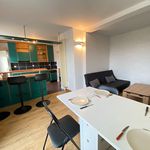 Appartement de 63 m² avec 4 chambre(s) en location à Rennes