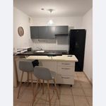Rent 2 bedroom apartment of 42 m² in Cenon