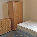 Rent 6 bedroom flat in Bristol