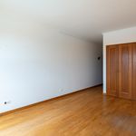 Alugar 4 quarto apartamento de 170 m² em Cascais