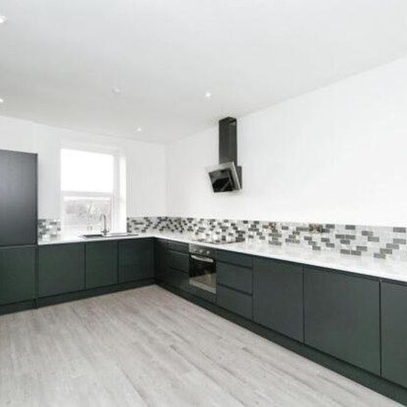 Penthouse to rent in Gloddaeth Street, Llandudno LL30