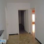 Rent 4 bedroom apartment of 87 m² in Genova