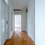 Najam 4 spavaće sobe stan od 95 m² u Zagreb
