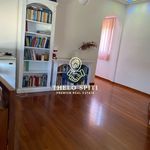 Rent 4 bedroom house of 228 m² in Attiki