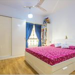 Rent 3 bedroom apartment of 166 m² in Dubai