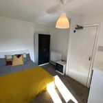 Rent 5 bedroom house in Nottingham