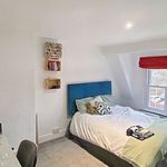 Rent 6 bedroom house in Gloucester