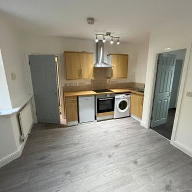 Flat to rent in Congleton Road North, Scholar Green ST7