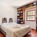 Rent 7 bedroom apartment of 269 m² in São João das Lampas