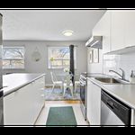 Appartement de 678 m² avec 1 chambre(s) en location à Toronto