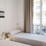 Rent 2 bedroom apartment of 65 m² in València
