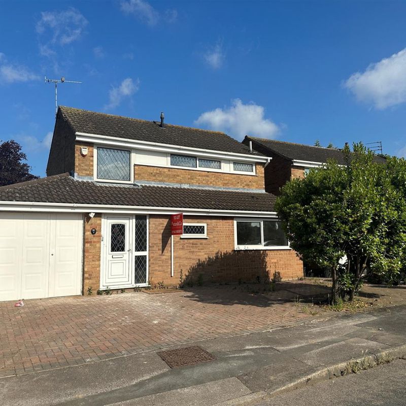 3 Bed Detached house For Rent Wigston Harcourt