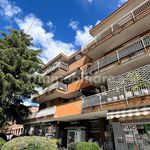 Affitto 2 camera appartamento di 65 m² in Varese
