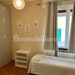 Affitto 5 camera appartamento di 77 m² in Camogli